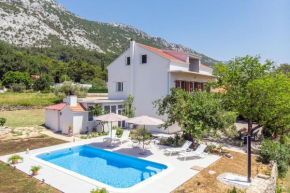 Villa Knez